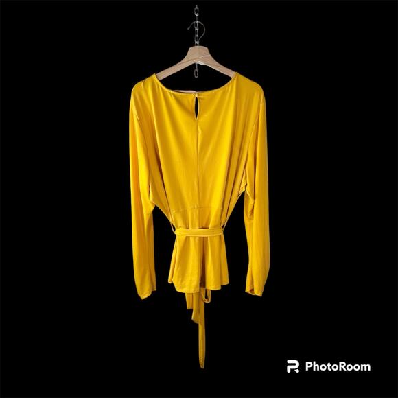 3/$20 Ashley Stewart Women's 30/32 Yellow Long Sleeved Ruched Peplum Top Blouse - Picture 3 of 10